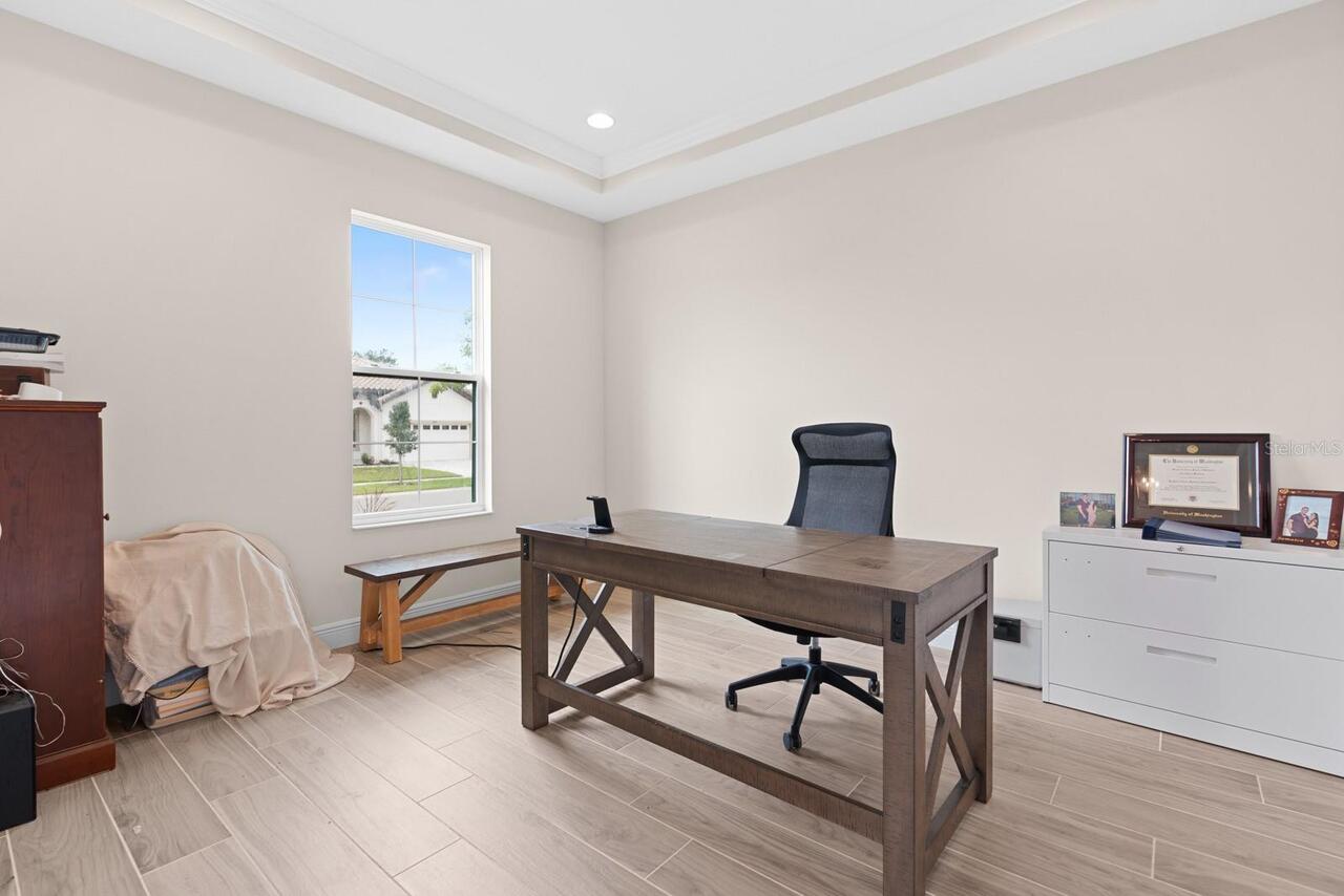 Listing Photo 11