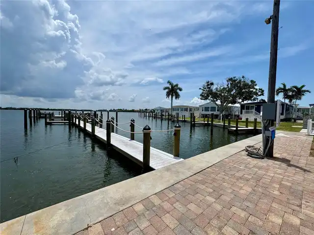 Listing Photo 37