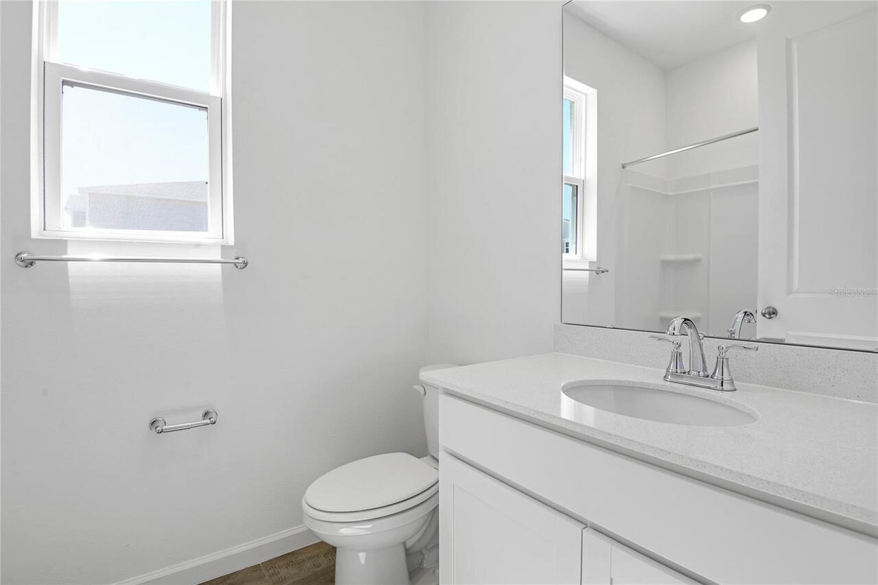 Listing Photo 11