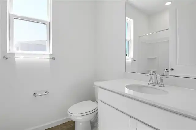 Listing Photo 11