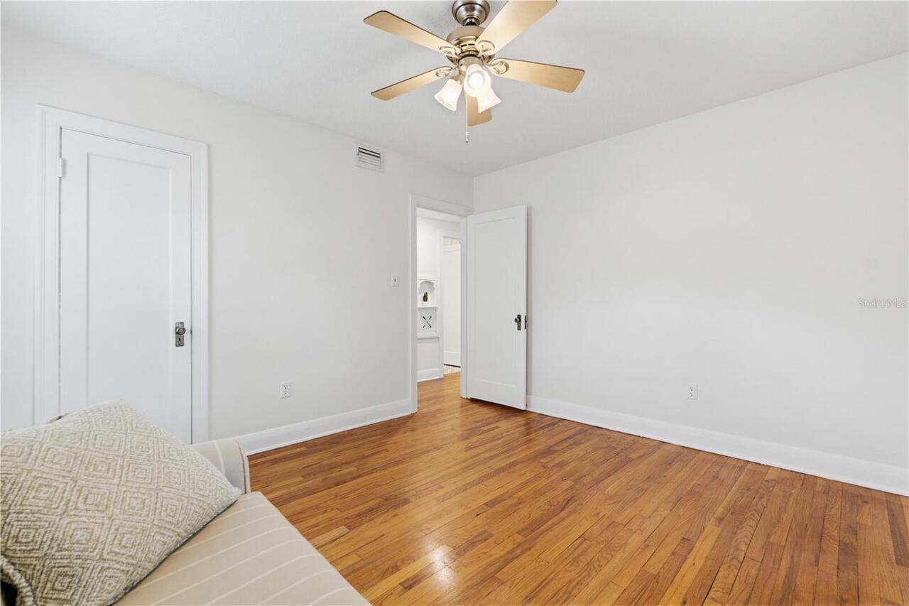 Listing Photo 29