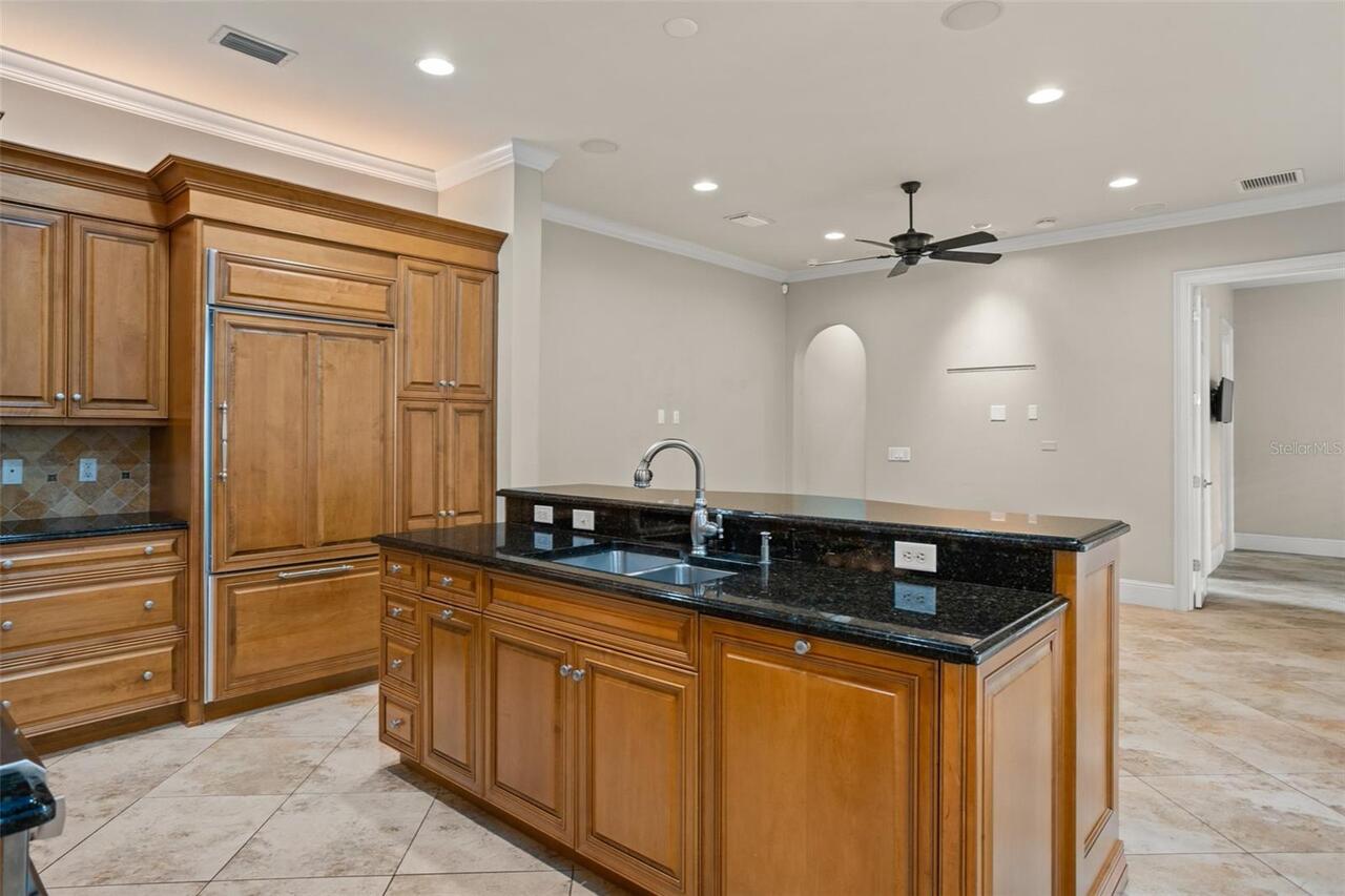 Listing Photo 16