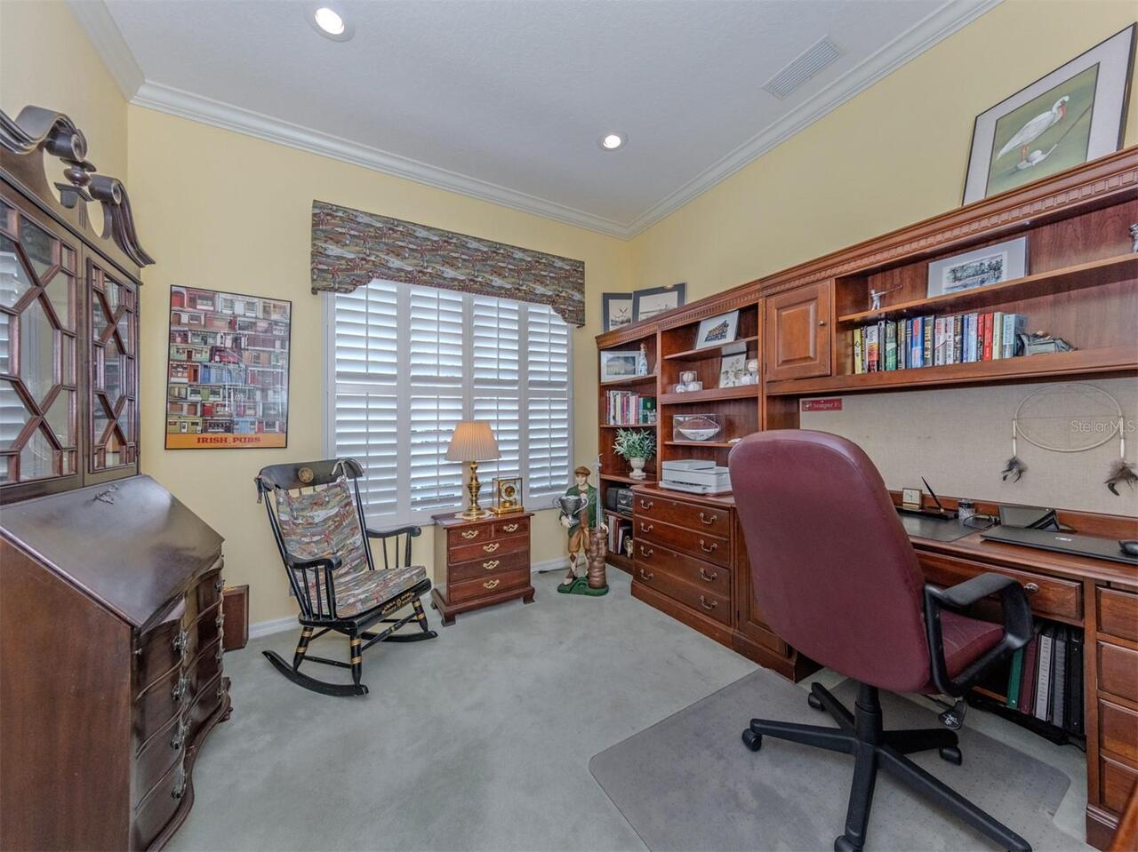 Listing Photo 14