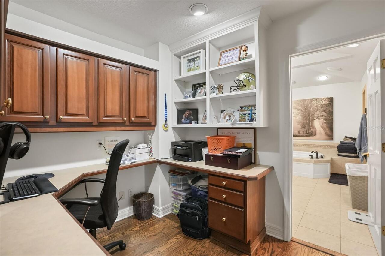 Listing Photo 14