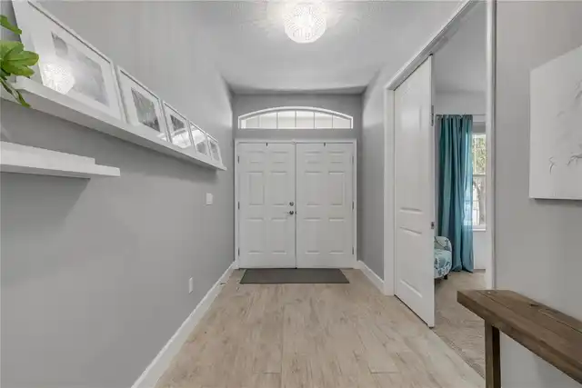 Listing Photo 11