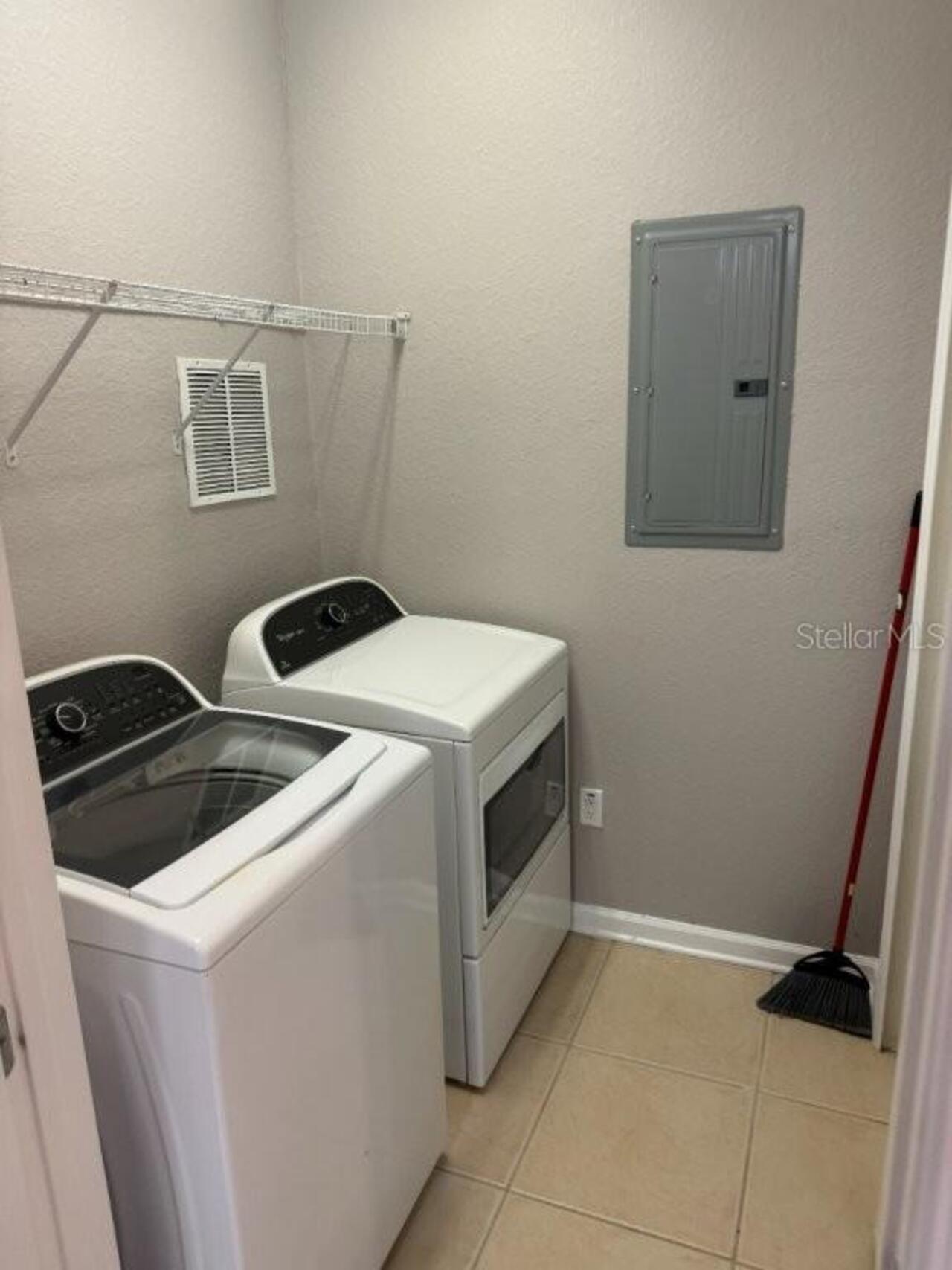Listing Photo 8