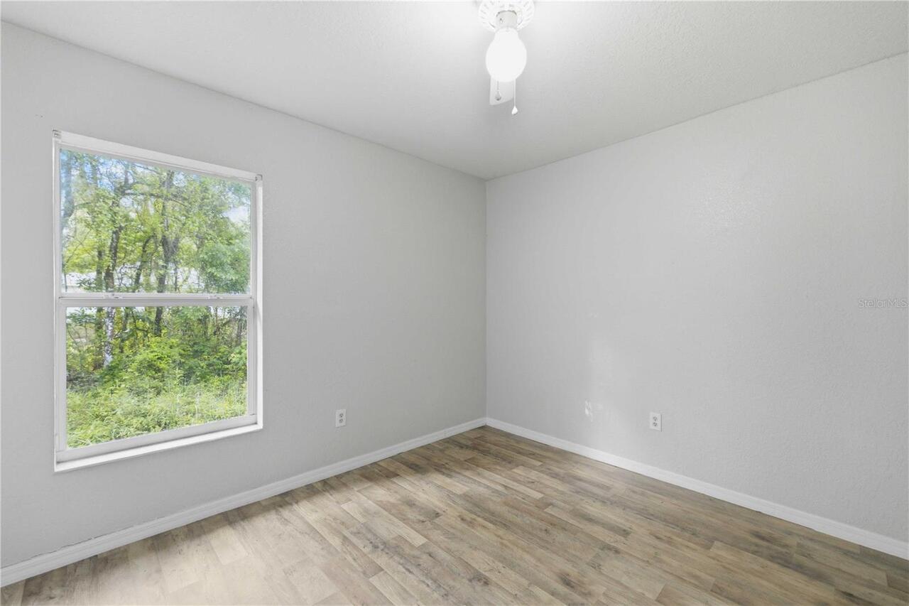 Listing Photo 29