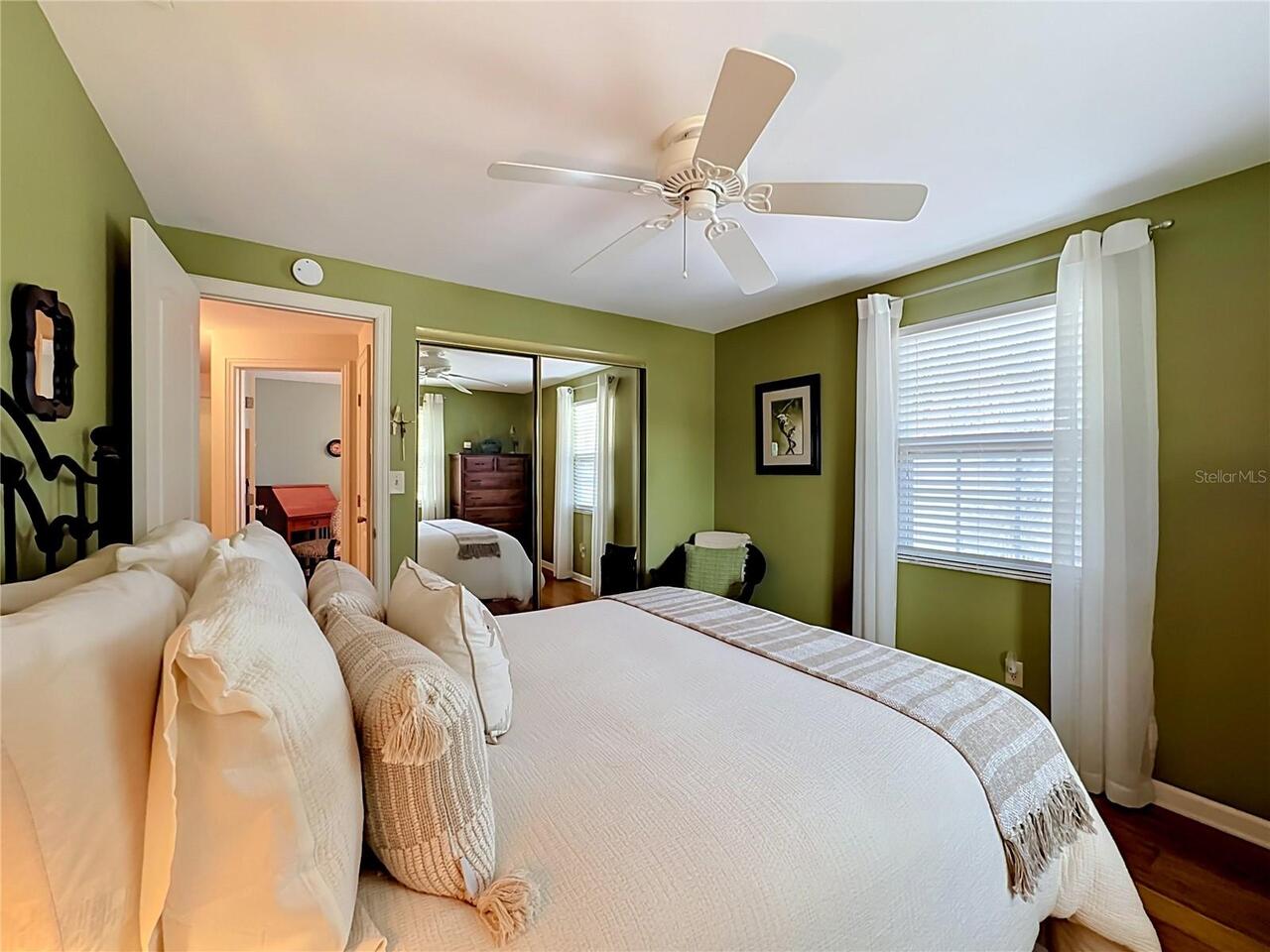 Listing Photo 16