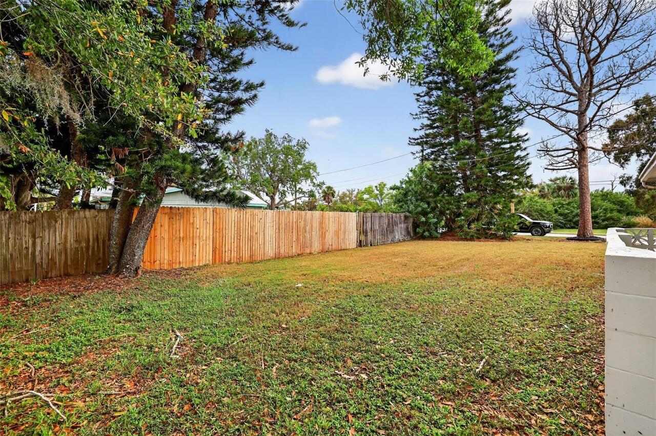 Listing Photo 28
