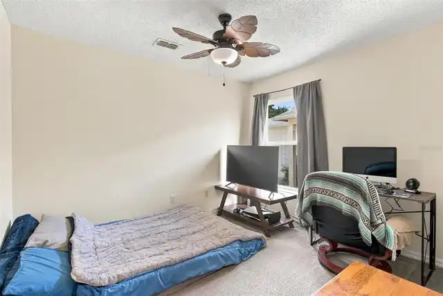 Listing Photo 28