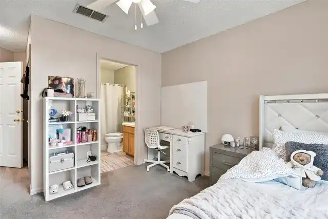 Listing Photo 32