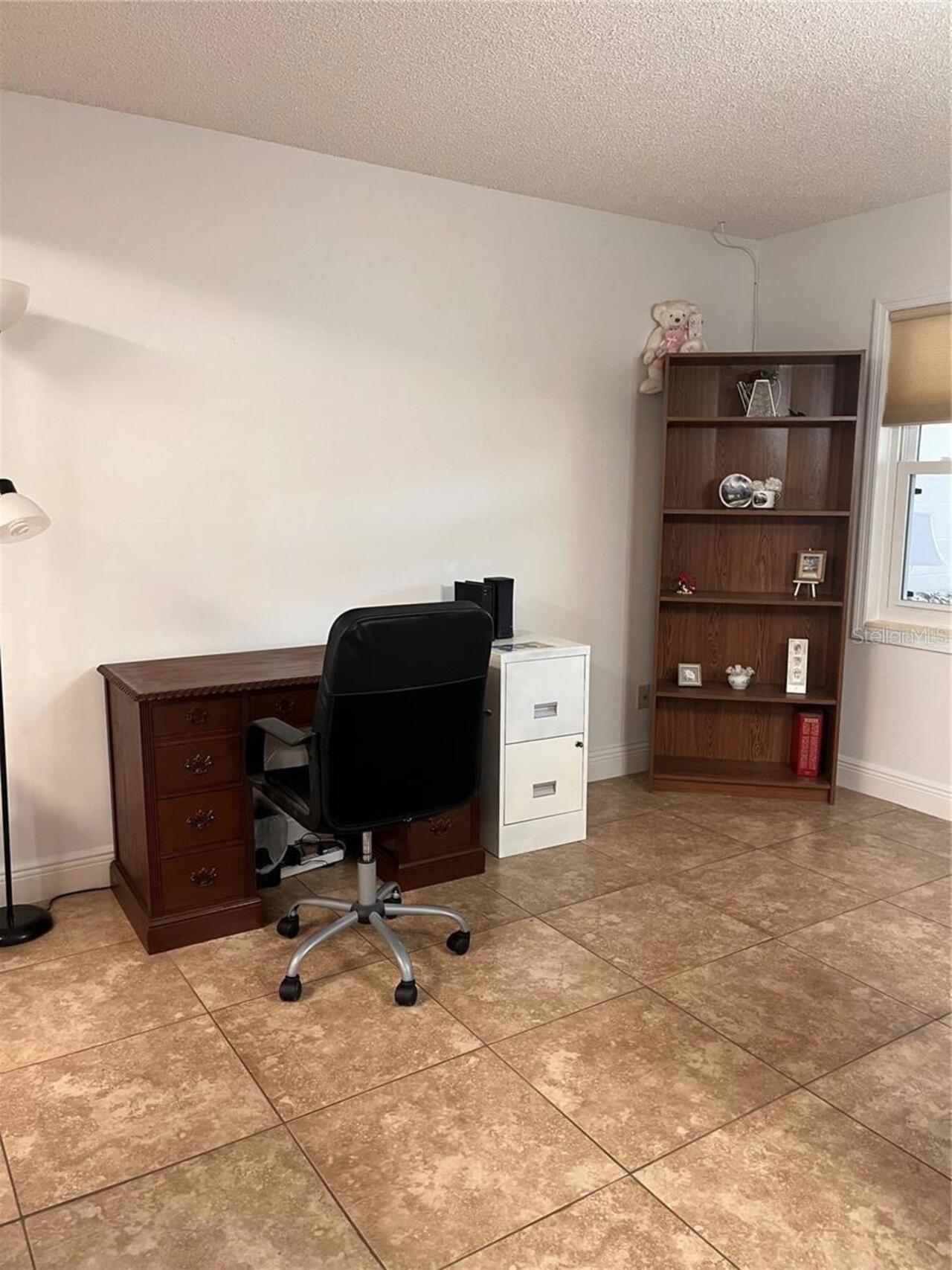 Listing Photo 18