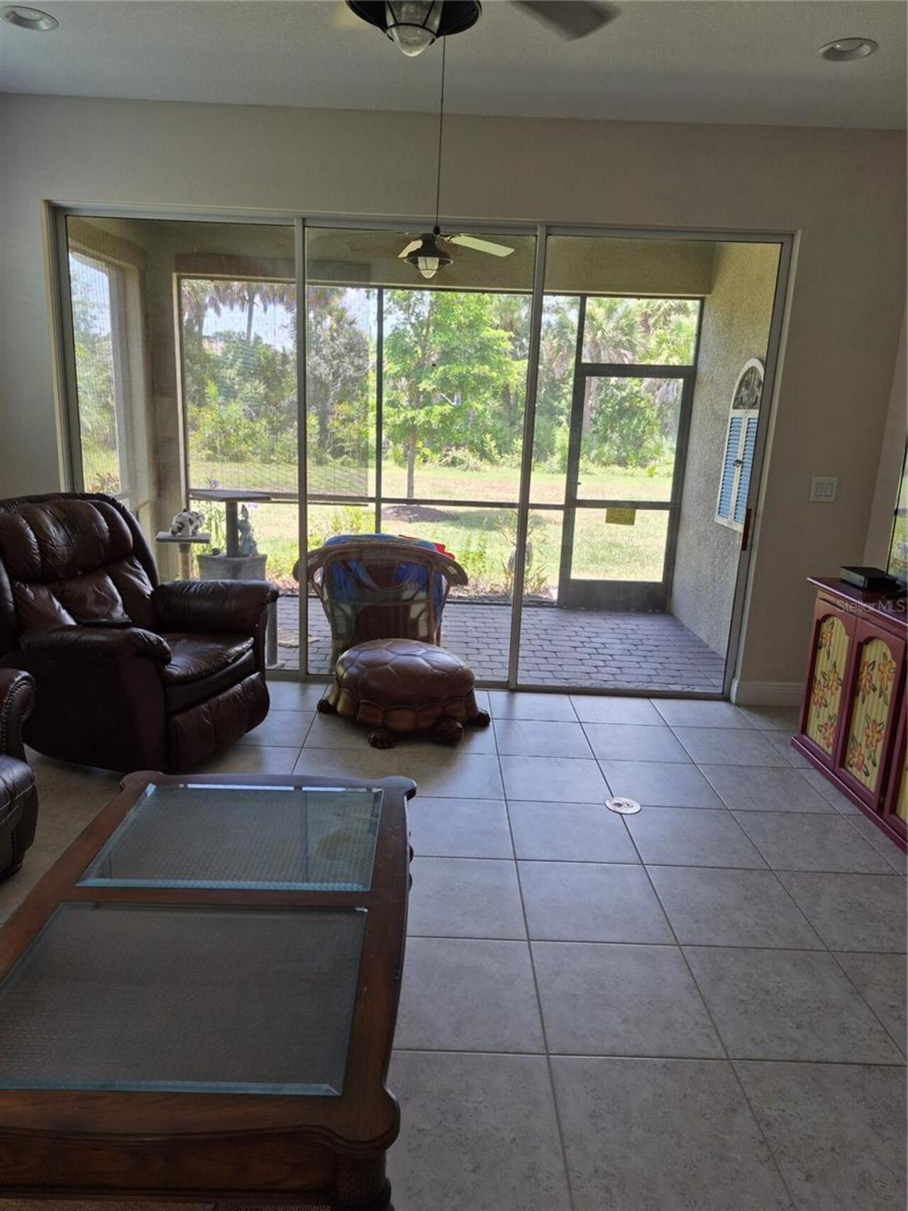 Listing Photo 10