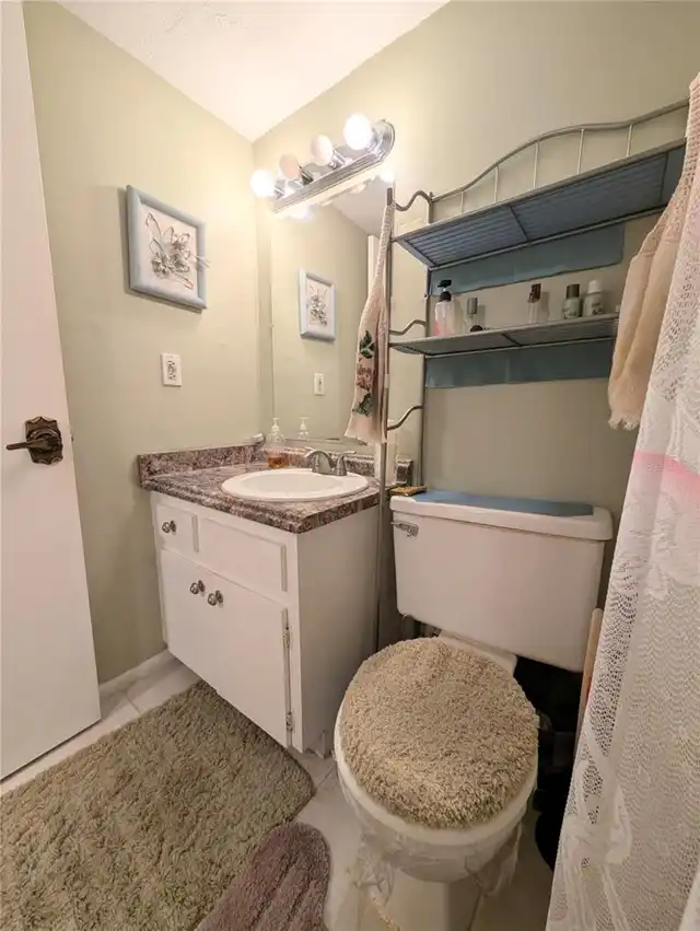 Listing Photo 16