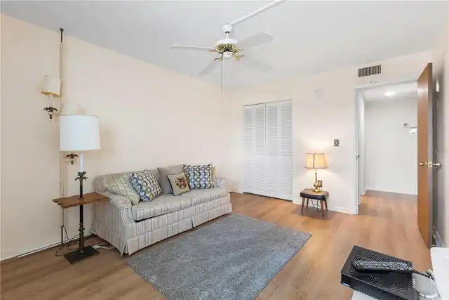 Listing Photo 22