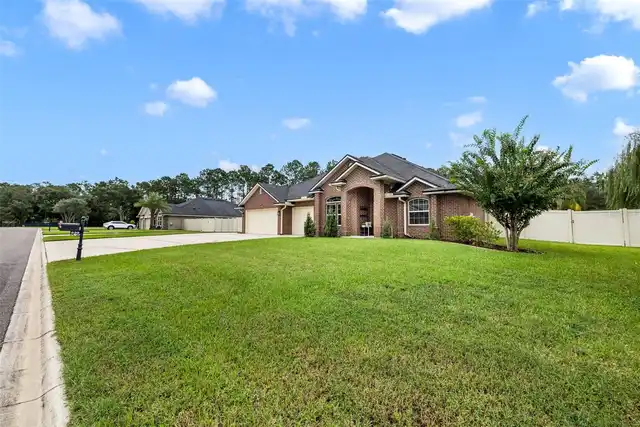 Listing Photo 17