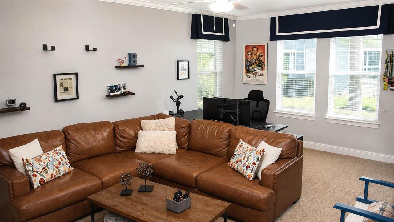 Listing Photo 8