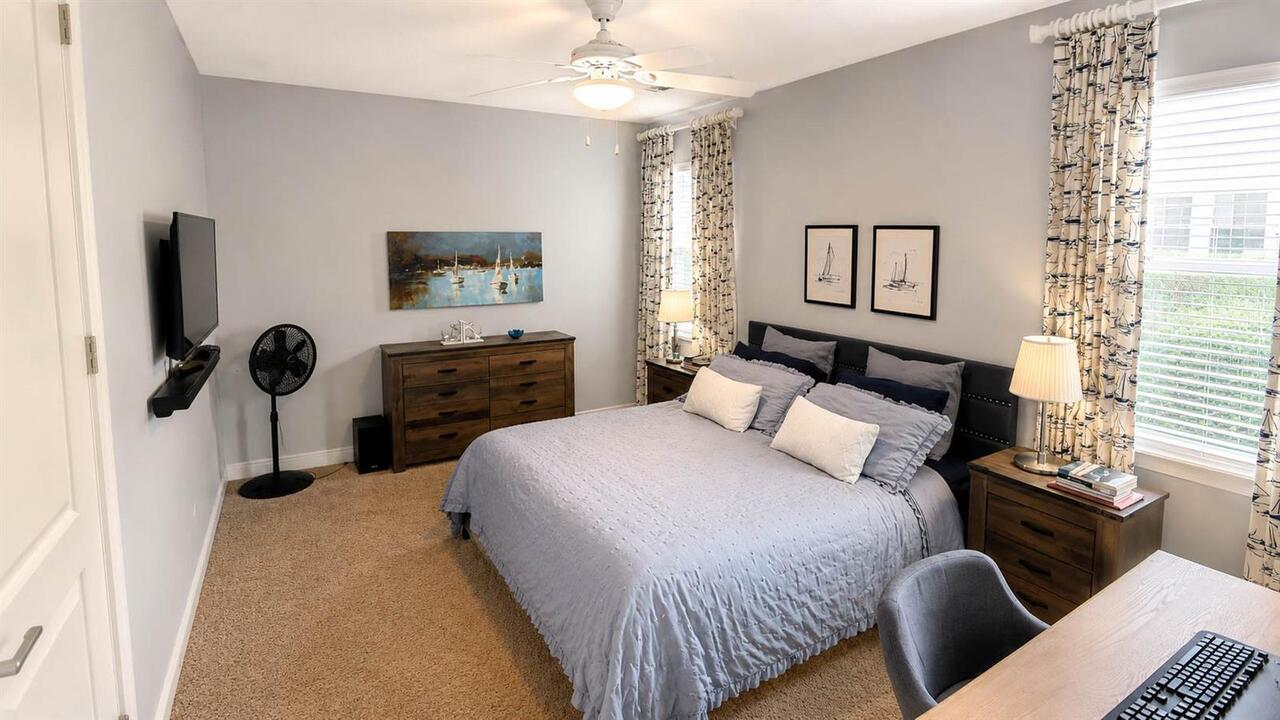 Listing Photo 25