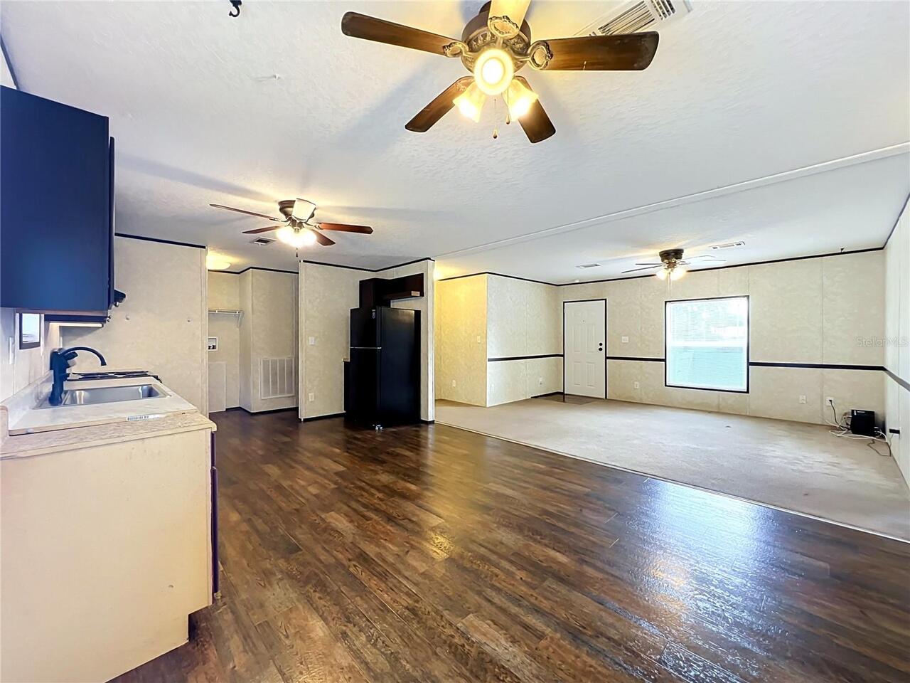 Listing Photo 9