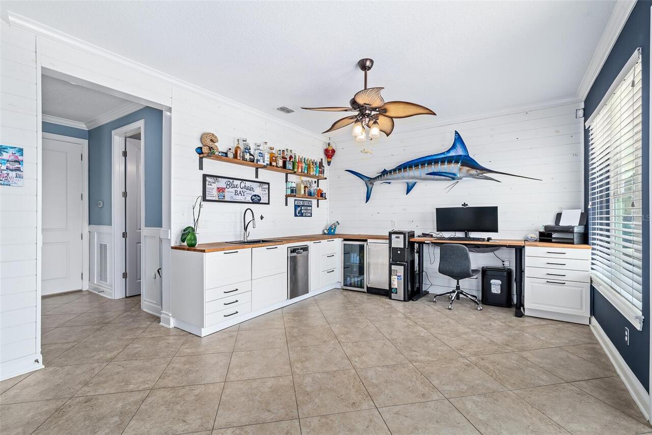 Listing Photo 17