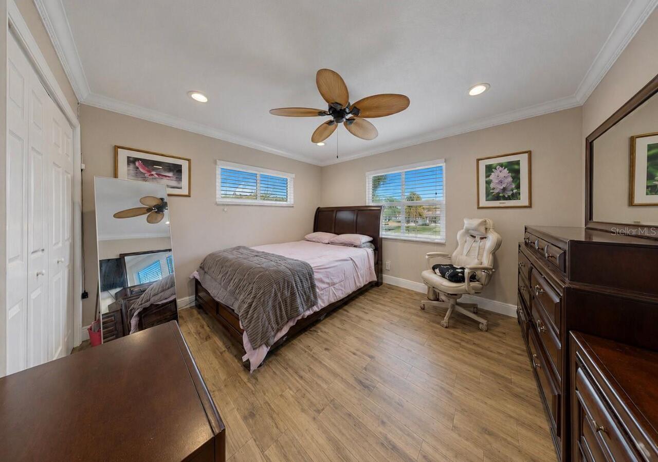 Listing Photo 42