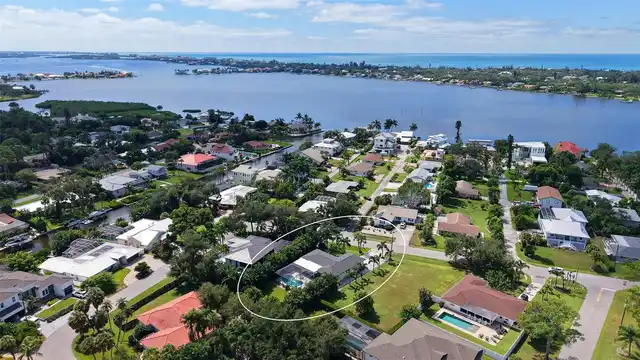 Sarasota Real Estate