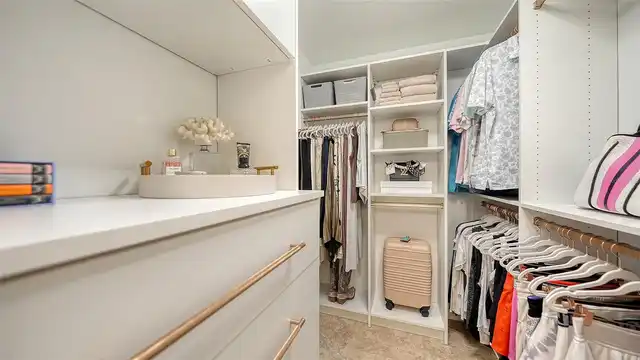 Listing Photo 38