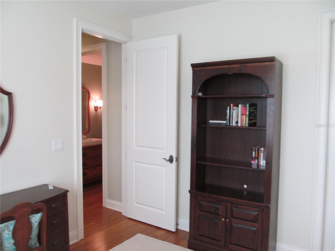 Listing Photo 37