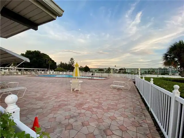 Listing Photo 22