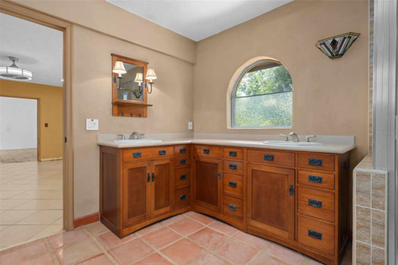 Listing Photo 35