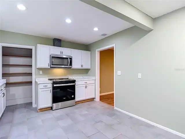 Listing Photo 25