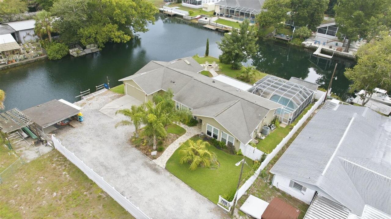 Weeki Wachee Real Estate