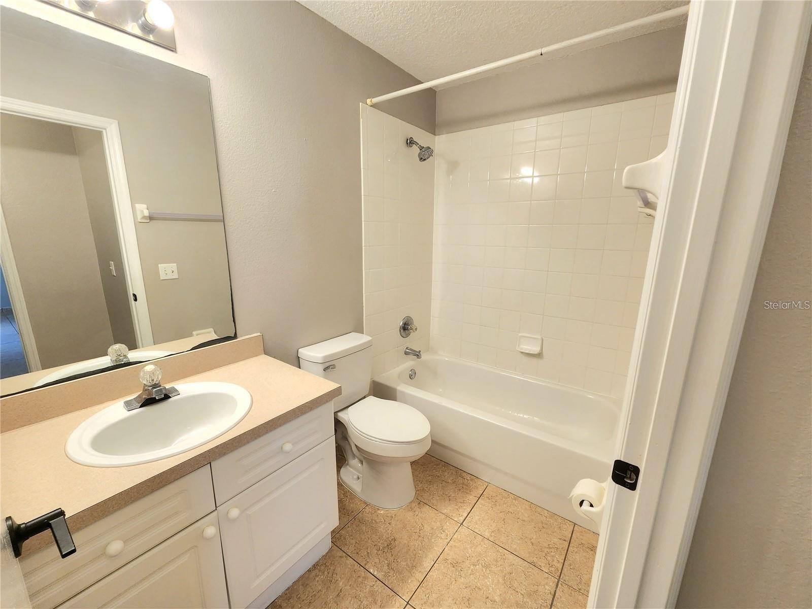 Listing Photo 9