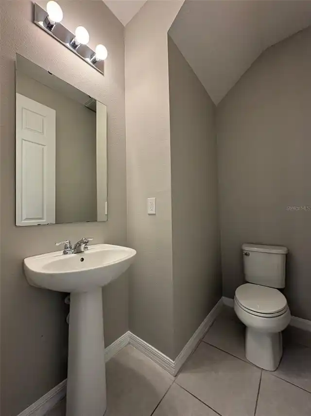Listing Photo 10