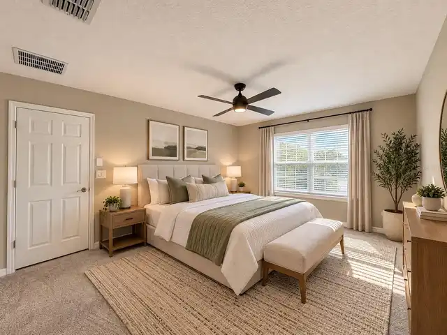 Listing Photo 12