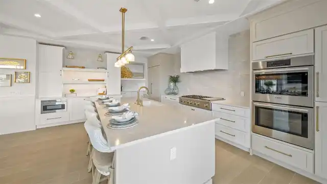 Listing Photo 16