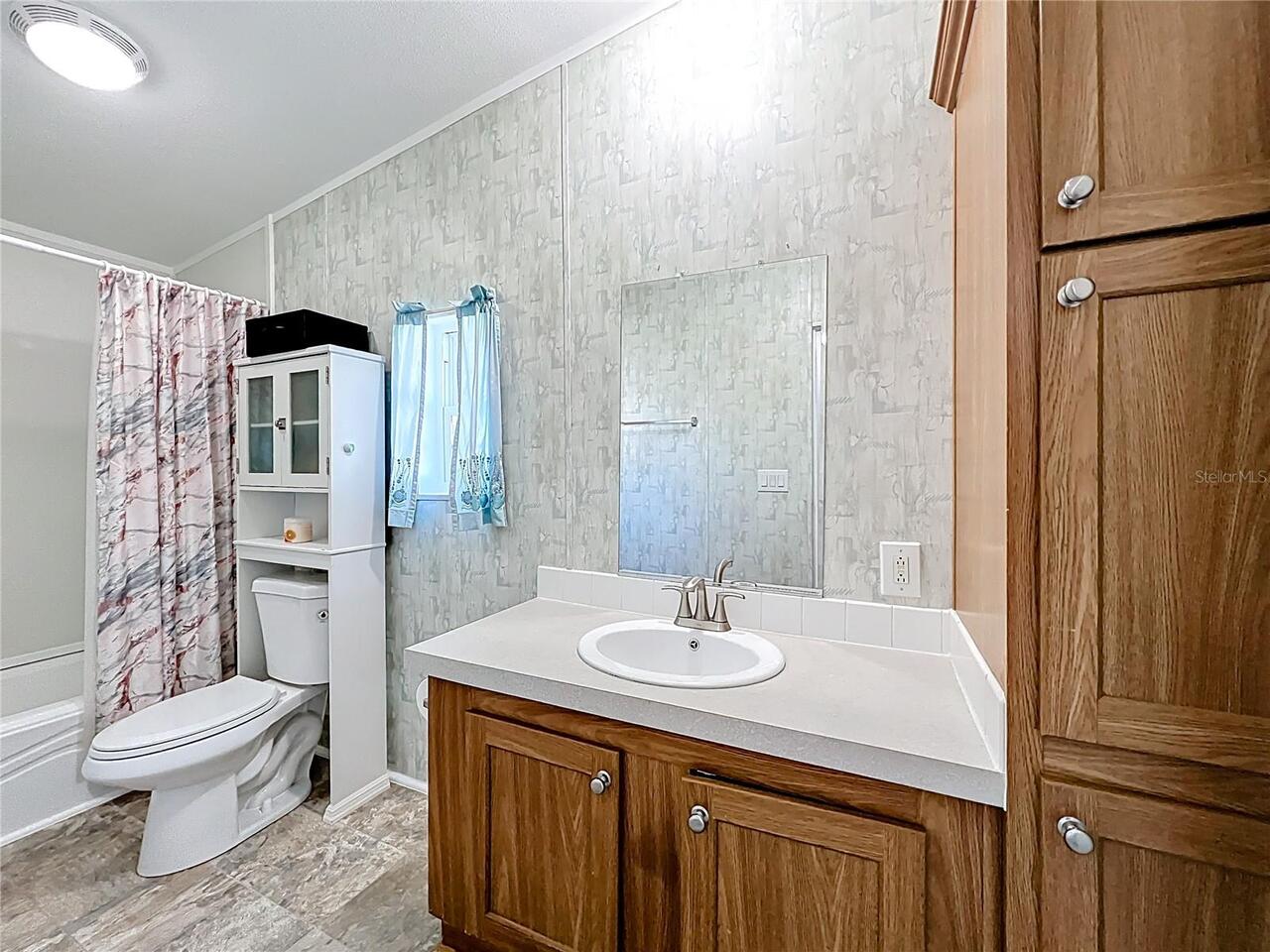 Listing Photo 33