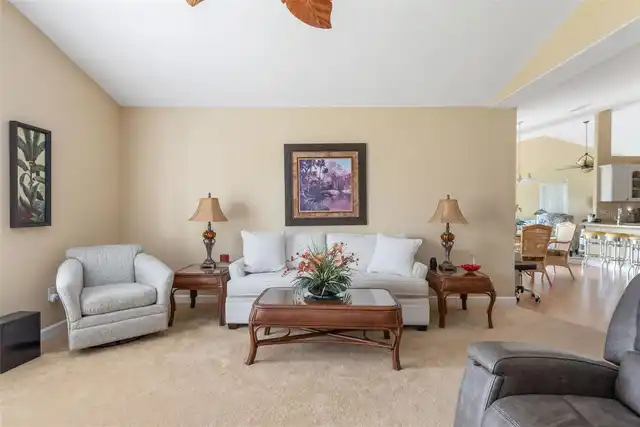 Listing Photo 28