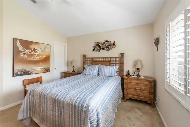Listing Photo 37