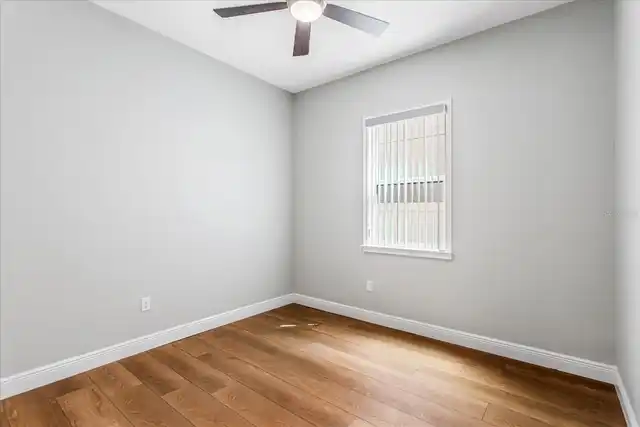 Listing Photo 20