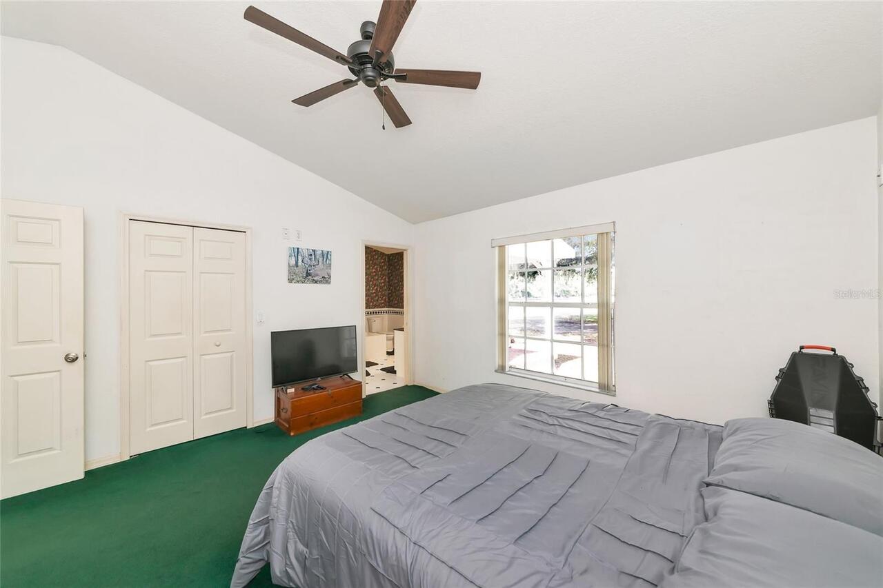 Listing Photo 17