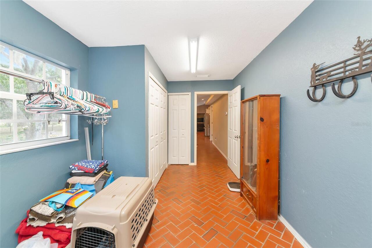 Listing Photo 28