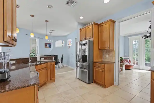Listing Photo 19