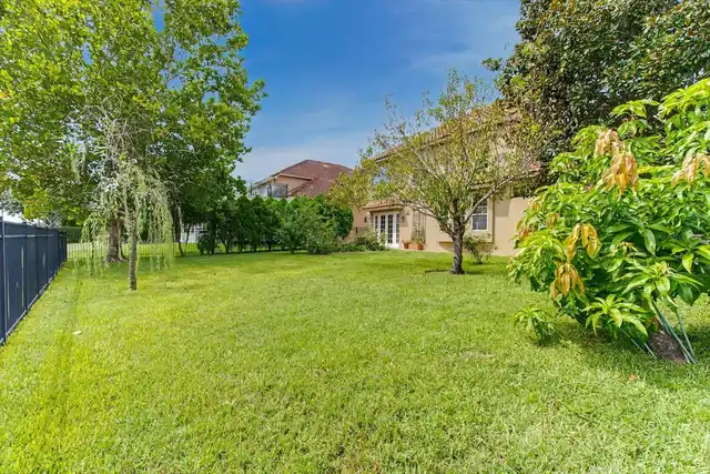 Listing Photo 37