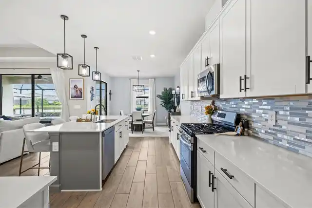 Listing Photo 18
