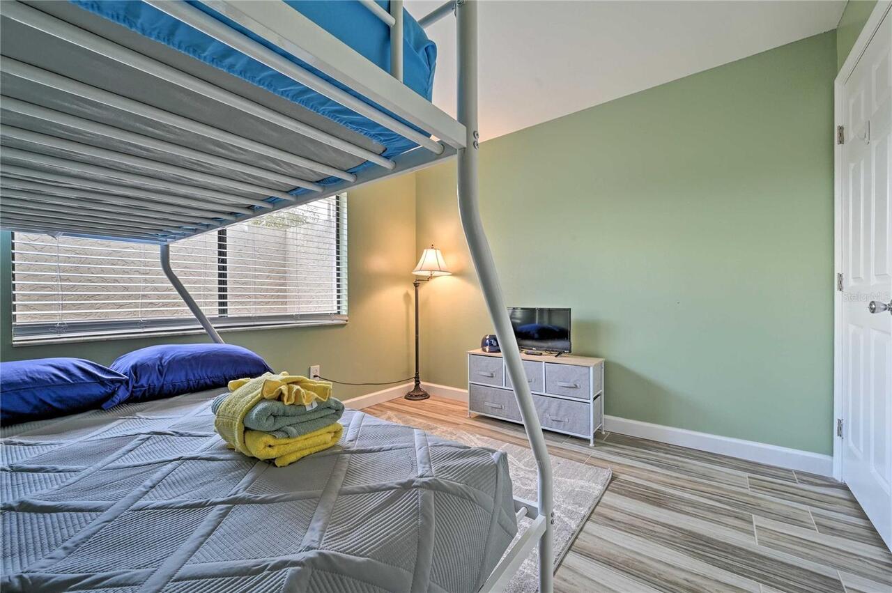Listing Photo 32