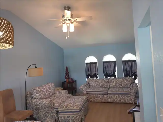 Listing Photo 20