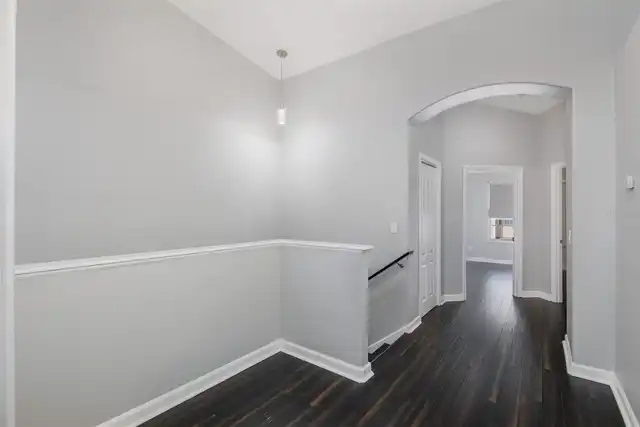Listing Photo 19