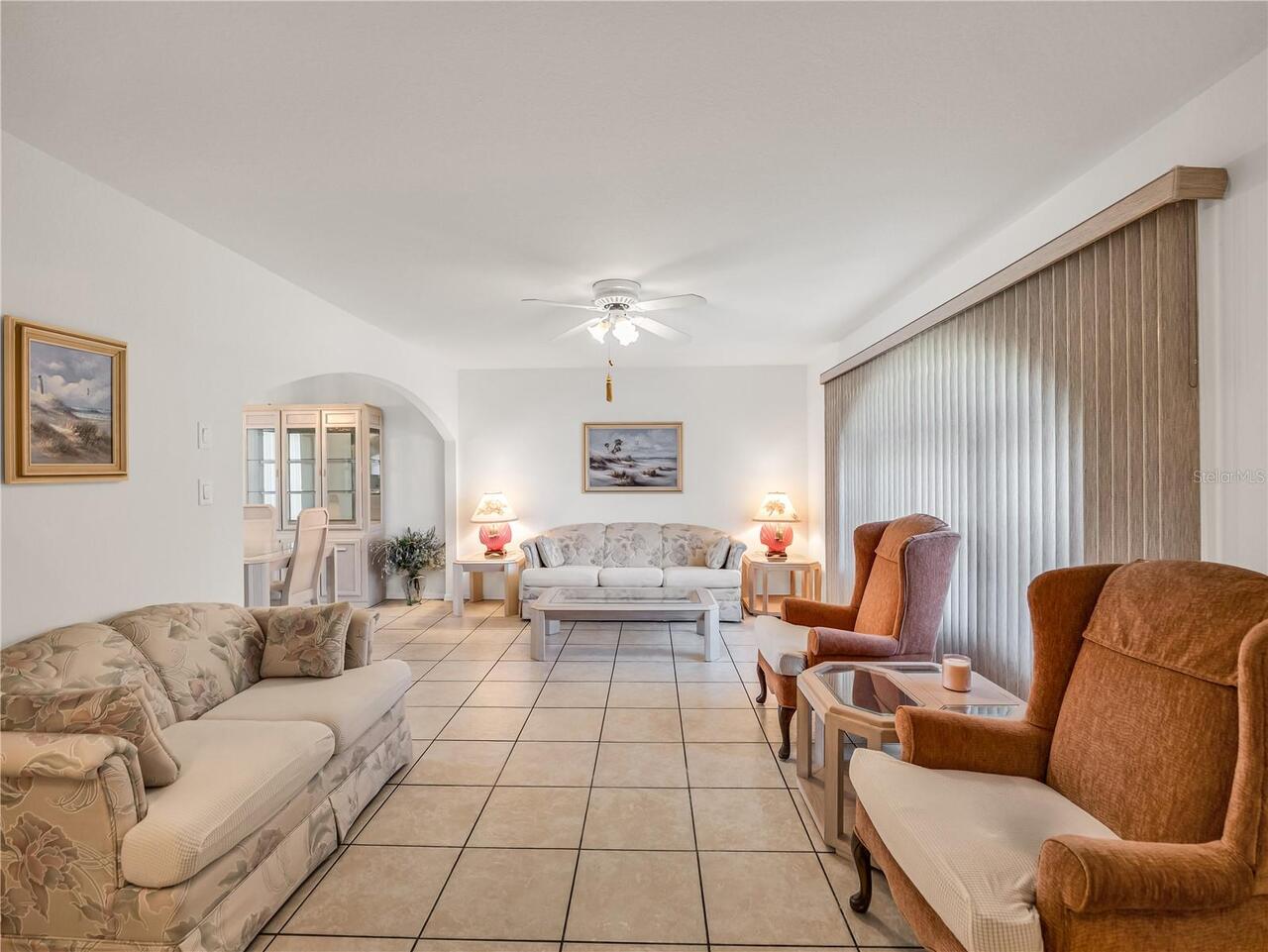 Listing Photo 8