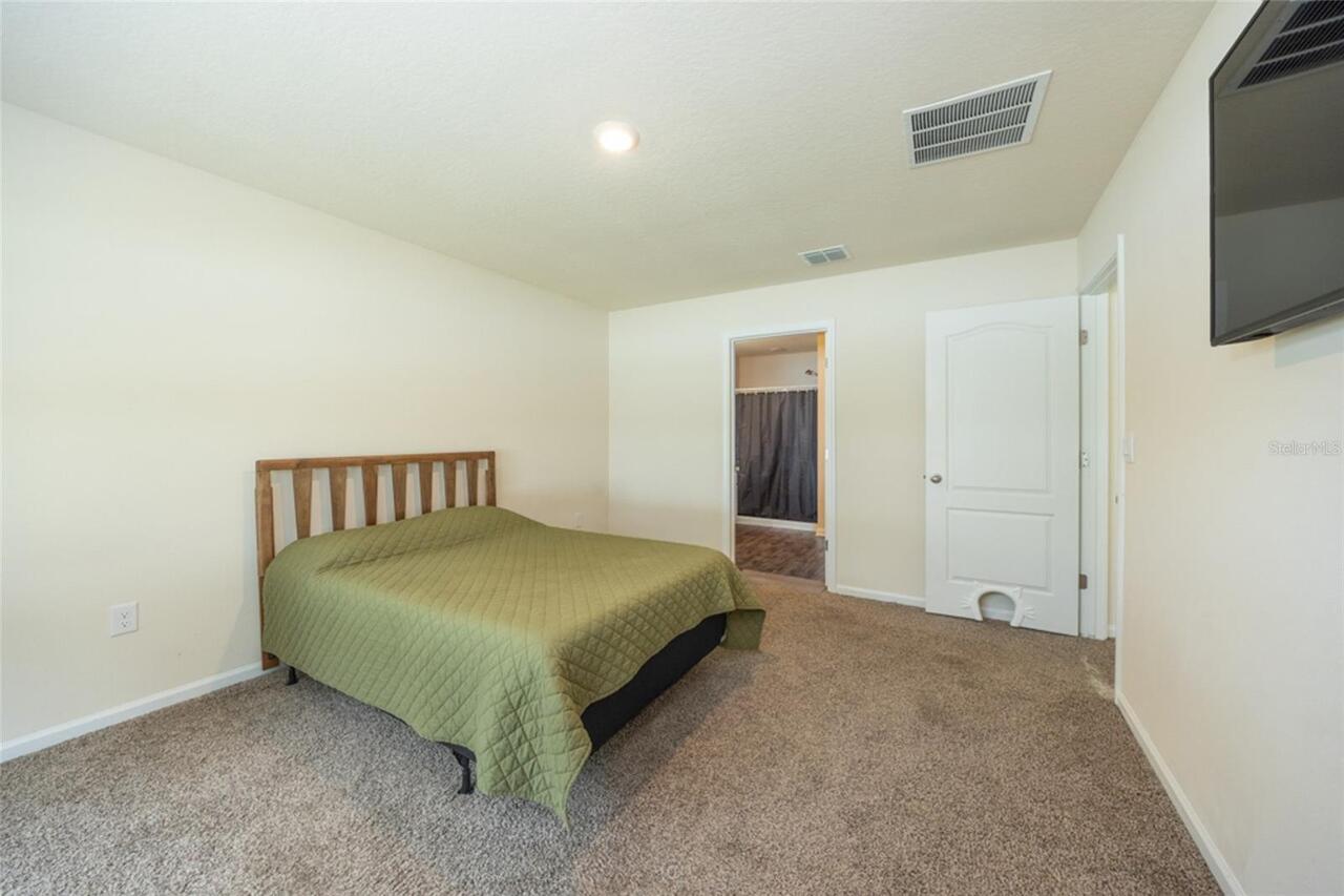 Listing Photo 35